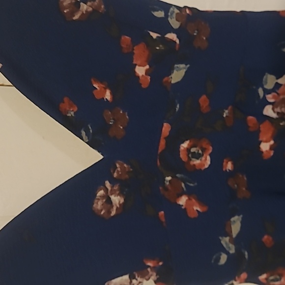 Windsor Navy Floral Dress - Picture 2 of 6